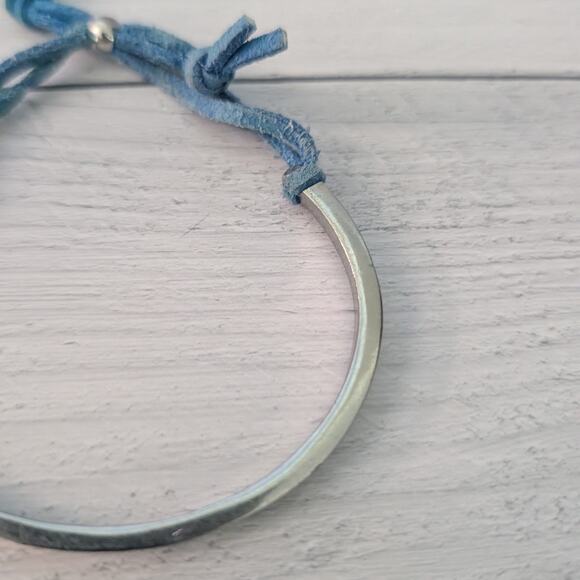 Harry Potter Ravenclaw Adjustable Bracelet Silver Tone & Blue - Condition Issues - Picture 5 of 8